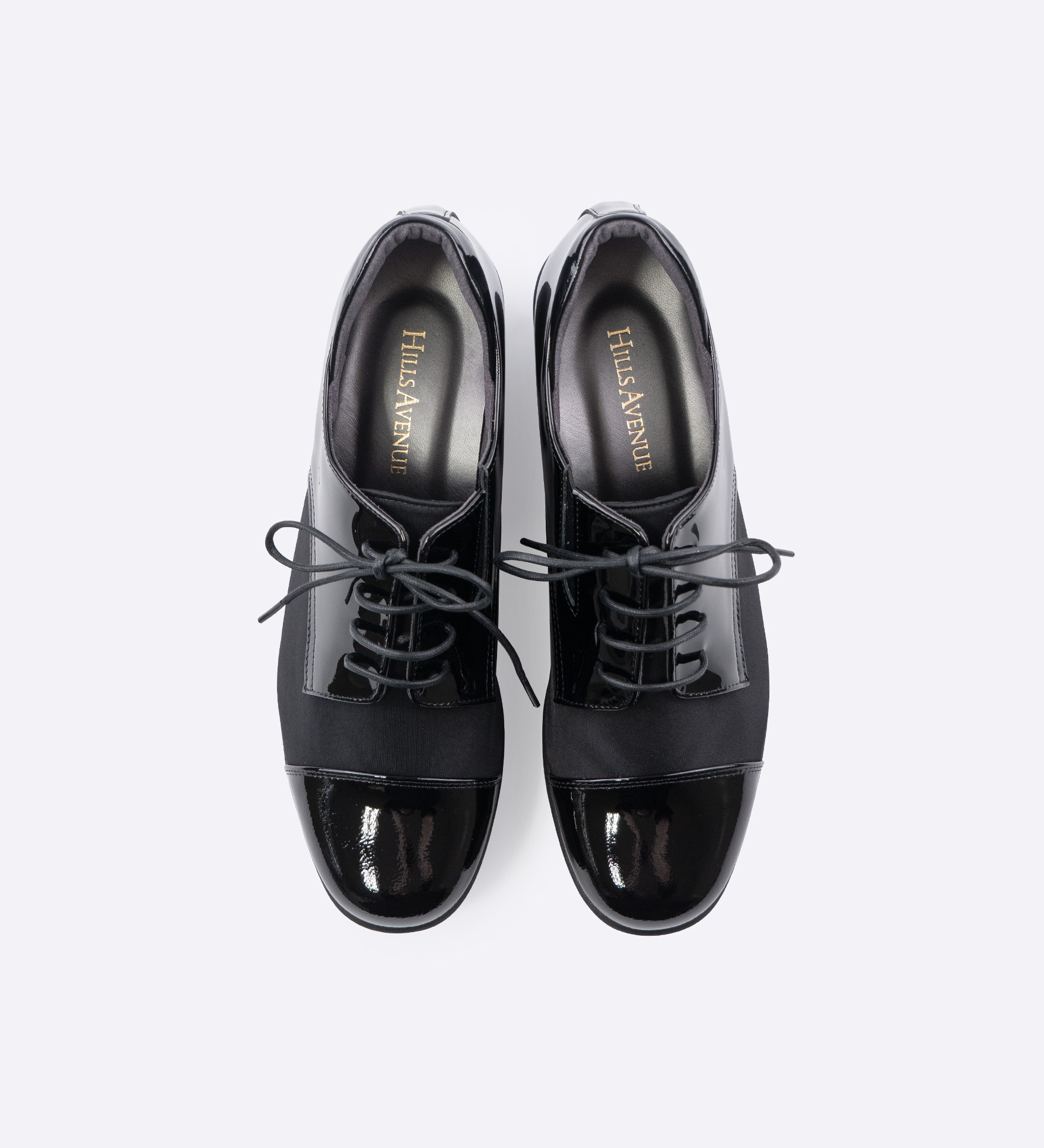 Luxe Fit �T�C�h�X�g���b�`�X�j�[�J�[