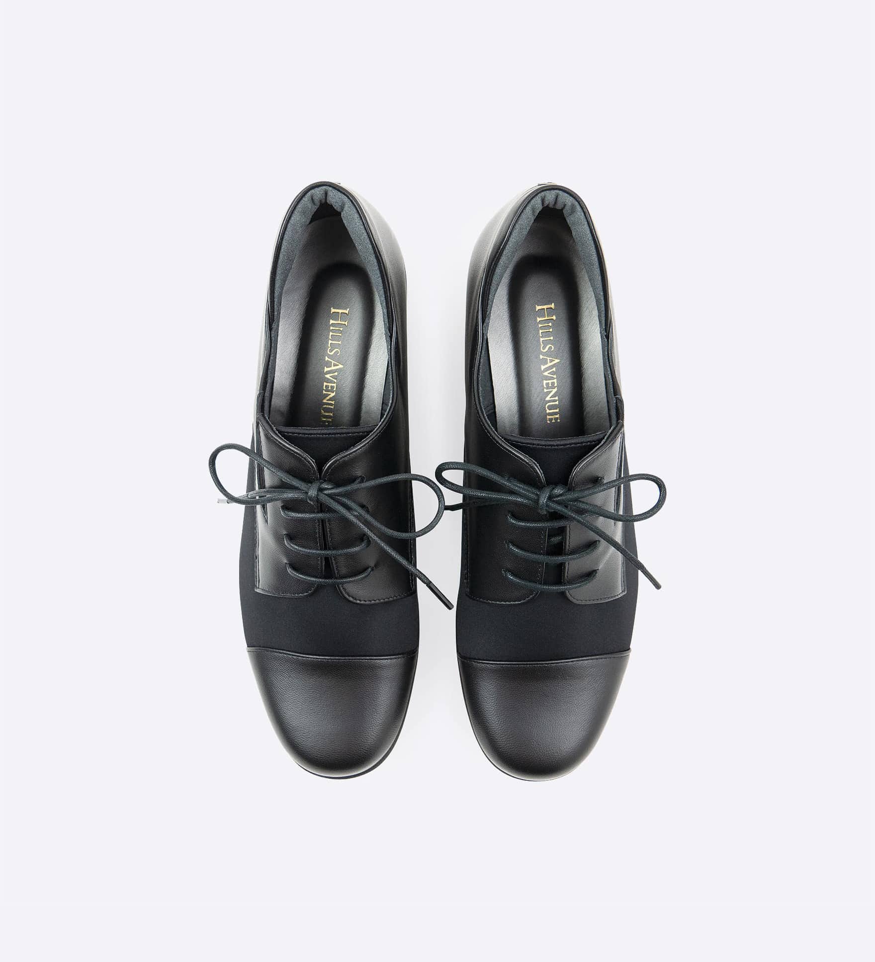 Luxe Fit �T�C�h�X�g���b�`�X�j�[�J�[