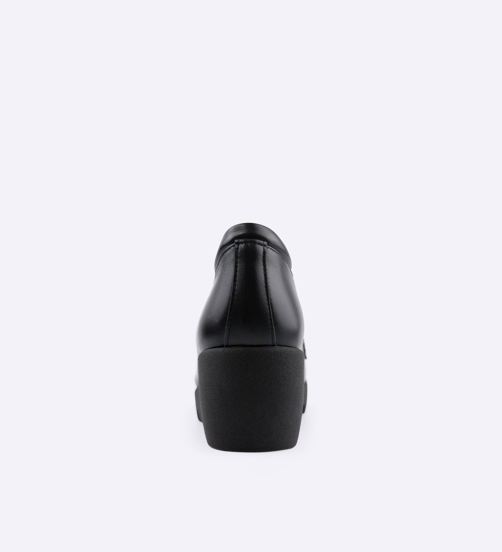 安定感のある5.5cmウェーブソール