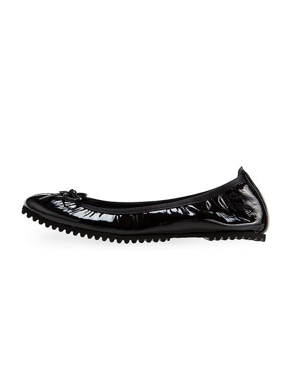 ブラック 【2足で10%OFF】Enamel Leather Ballerina