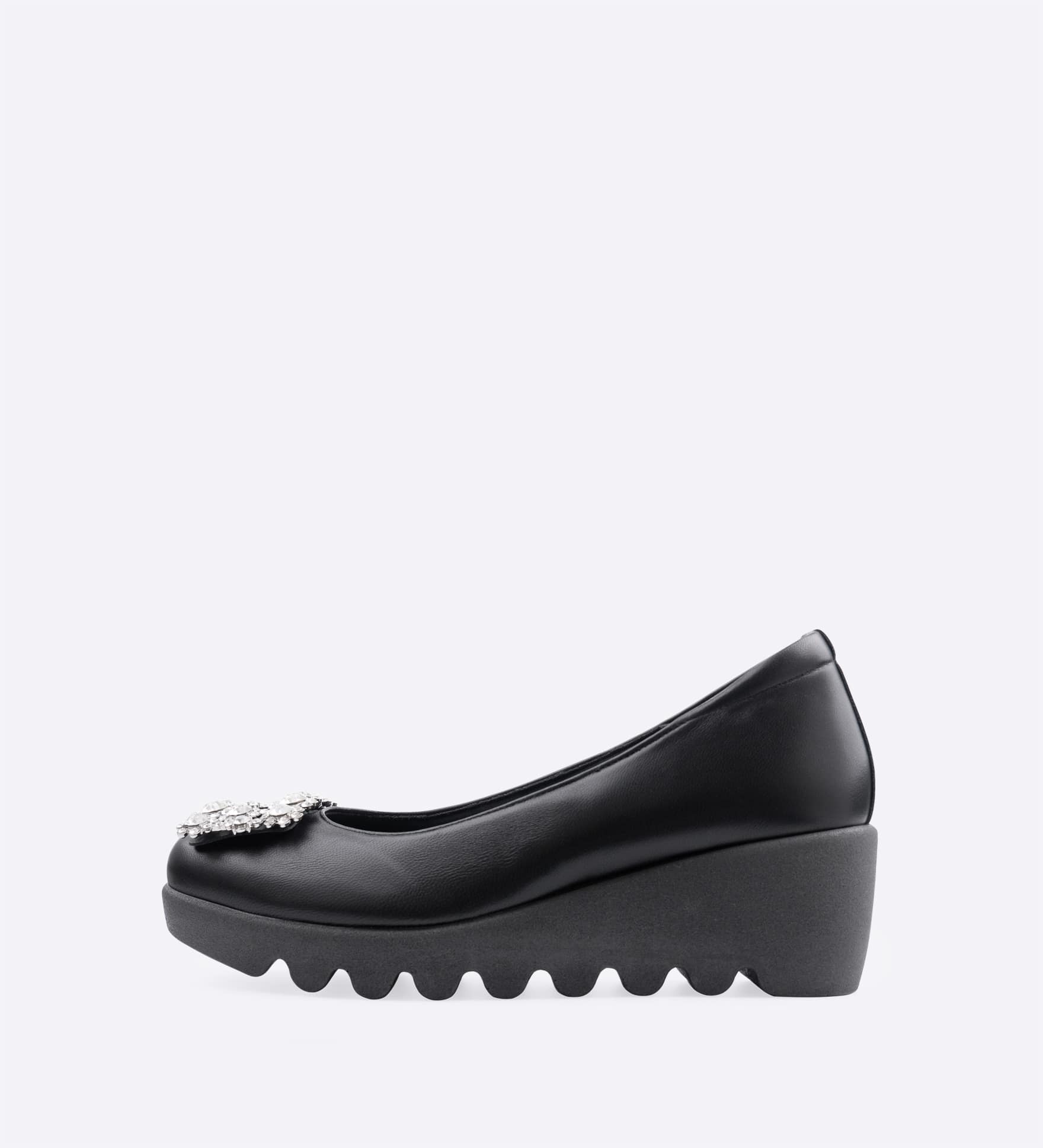 �u���g�j�[ �E�F�[�u�\�[��