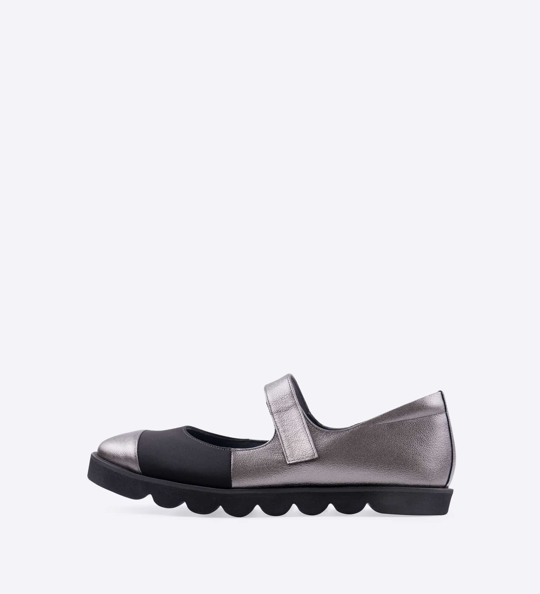 Luxe Fit �X�g���b�`�X�g���b�v�t���b�g