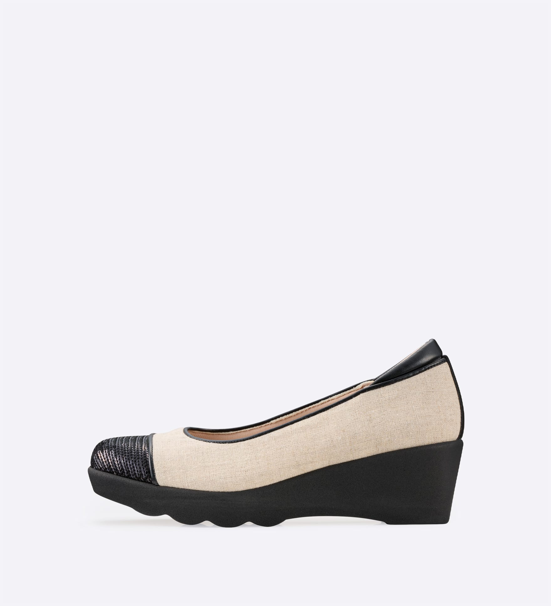 ���B�[�i�X