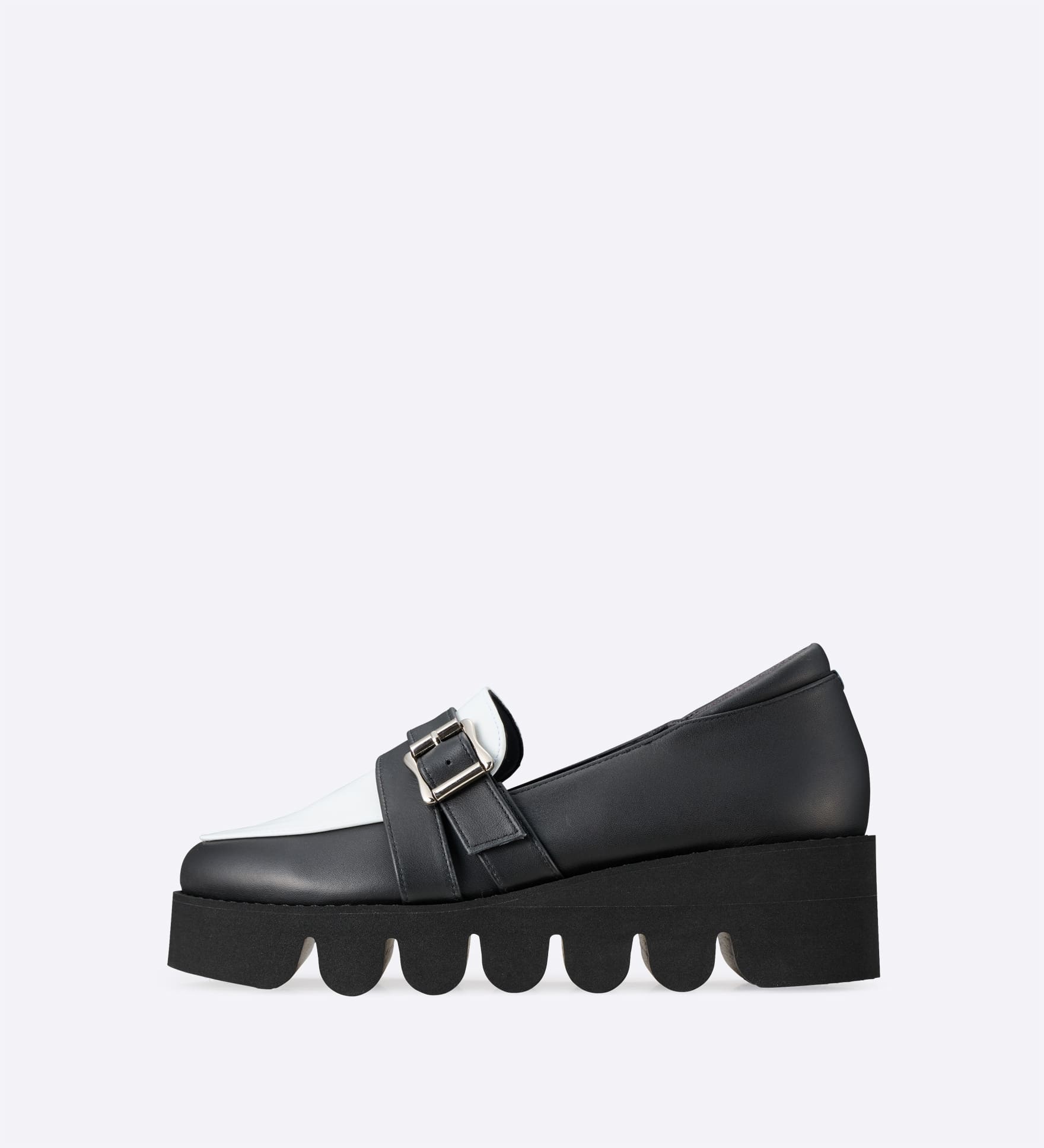 �I�[�E�F��