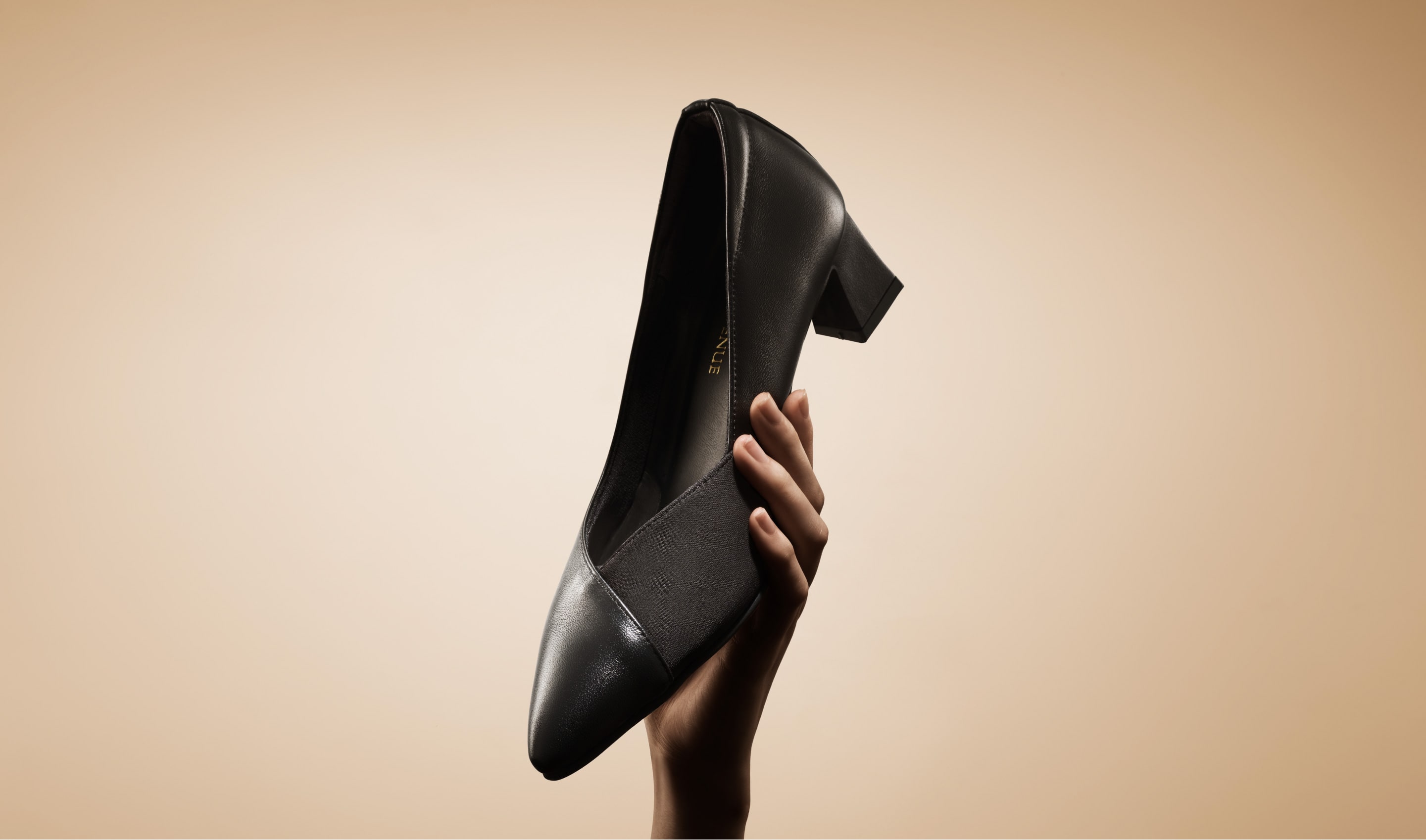 �O������ɔz�������X�g���b�`�p���v�X �����N�X�t�B�b�g ���C���r�W���A��